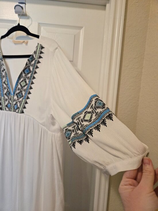 SOFT SURROUNDINGS DRESS - Picture 5 of 13